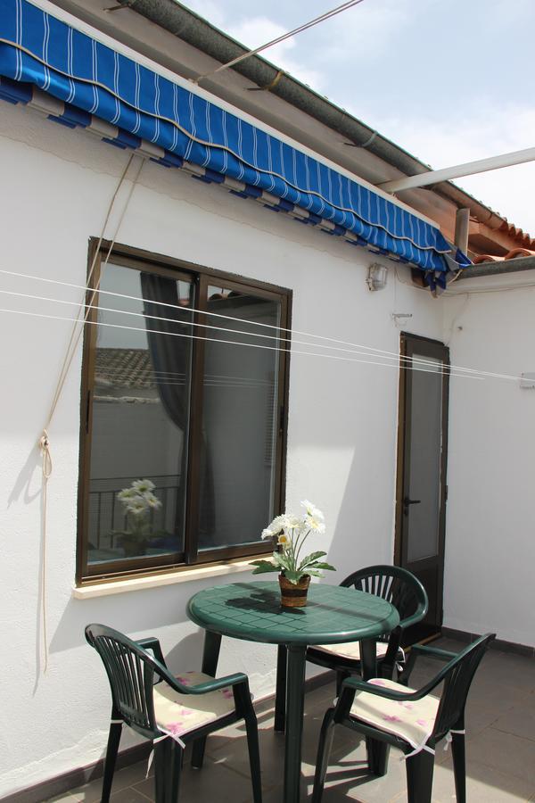 Sanvar Apartment Almagro Bagian luar foto