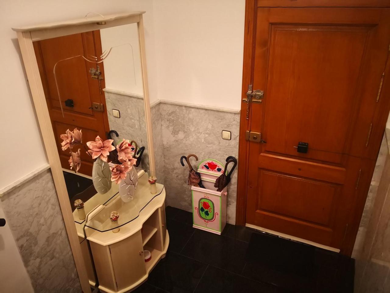 Sanvar Apartment Almagro Bagian luar foto