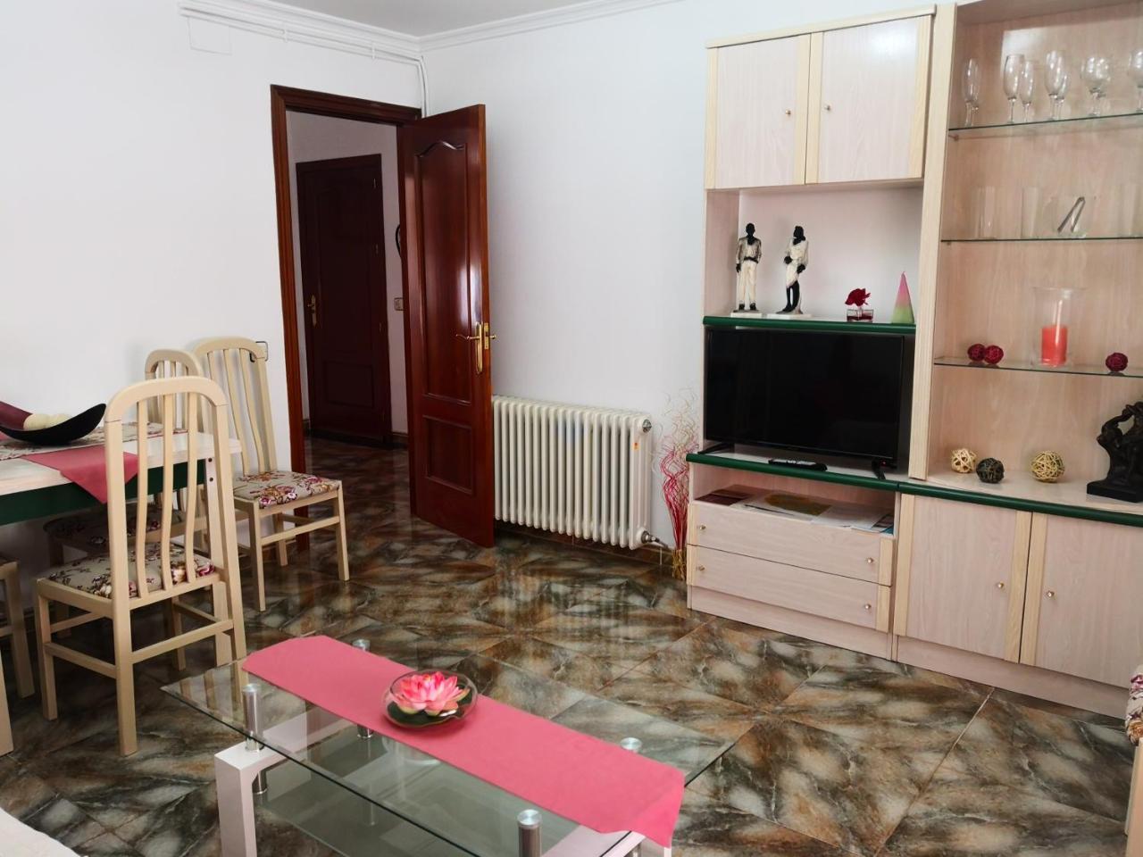 Sanvar Apartment Almagro Bagian luar foto